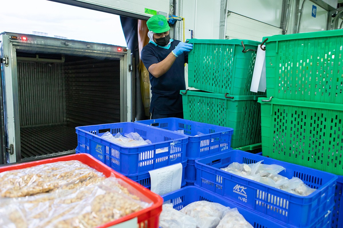 ร่วมสู้วิกฤตโควิด-19 เอ็มเค เรสโตรองต์ กรุ๊ป จับมือคู่ค้า ปรุงอาหารกว่า 60,000 มื้อ ตลอดเดือนพ.ค.นี้