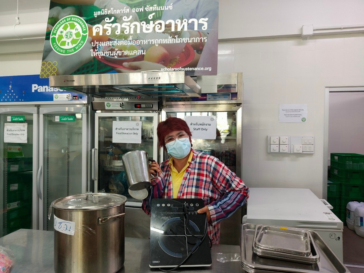 ร่วมสู้วิกฤตโควิด-19 เอ็มเค เรสโตรองต์ กรุ๊ป จับมือคู่ค้า ปรุงอาหารกว่า 60,000 มื้อ ตลอดเดือนพ.ค.นี้