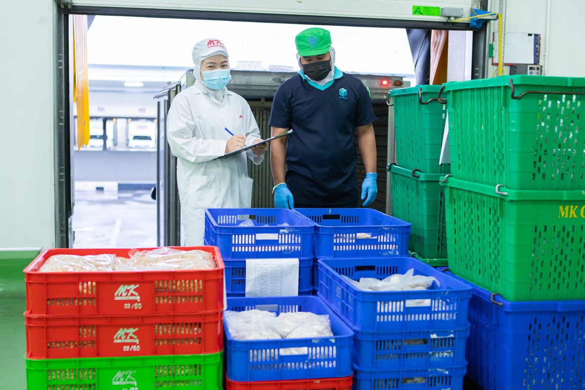 ร่วมสู้วิกฤตโควิด-19 เอ็มเค เรสโตรองต์ กรุ๊ป จับมือคู่ค้า ปรุงอาหารกว่า 60,000 มื้อ ตลอดเดือนพ.ค.นี้