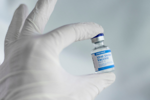 6 เรื่องควรรู้ ก่อนไปฉีดวัคซีนโควิด-19 เตรียมตัวก่อนและหลังอย่างไร