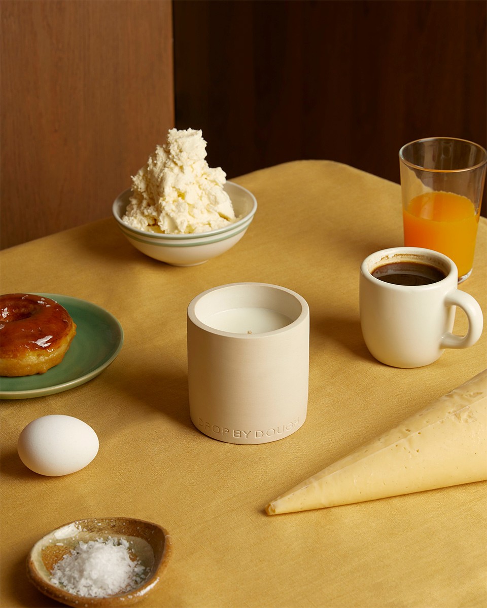 สัมผัสความพิเศษสุดของเทียนหอมลิมิเต็ดอิดิชั่น Drop by Dough X PAÑPURI