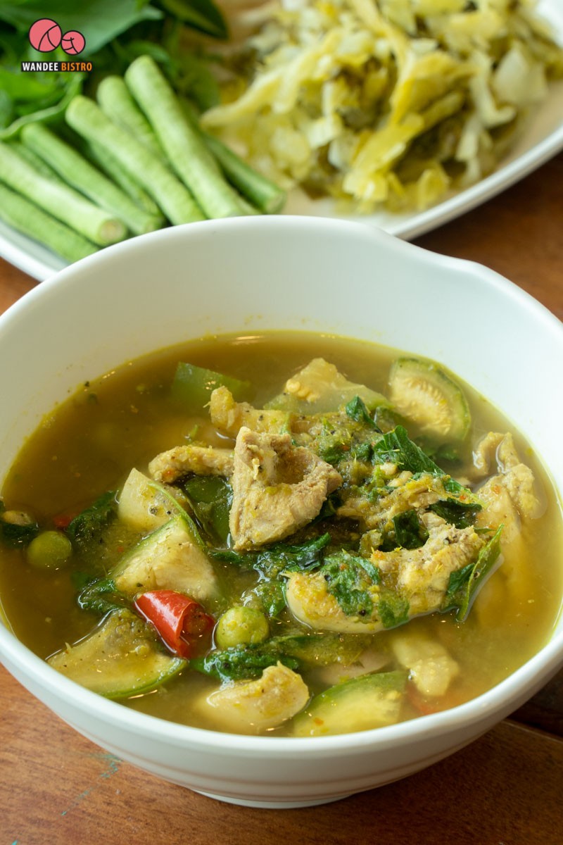 ครัวกรรณิการ์ กรุงเทพ ต้นตำรับเมนูไก่เมืองหัวหิน