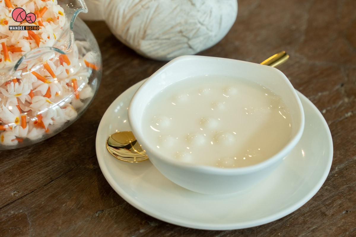 ครัวกรรณิการ์ กรุงเทพ ต้นตำรับเมนูไก่เมืองหัวหิน