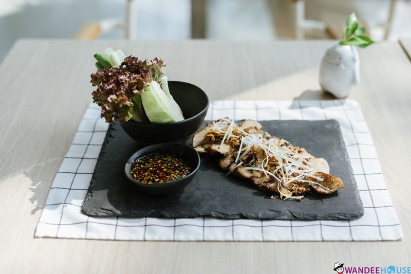 Tanwa The Food Project คาเฟ่สไตล์มินิมอล ย่านบางบัวทอง