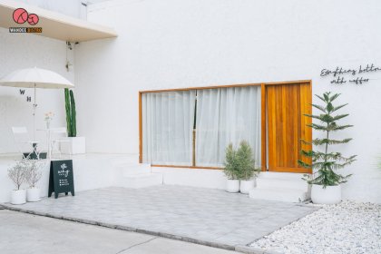 Why Cafe คาเฟ่มินิมอลสไตล์เกาหลี นนทบุรี  แสงดี ถ่ายรูปสวยปัง 