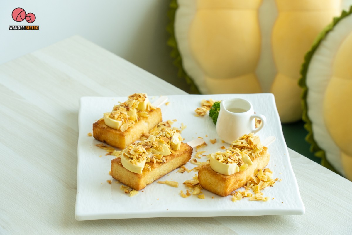 Durianism Samyan คาเฟ่ทุเรียน สามย่าน มีทุเรียนพร้อมเสิร์ฟตลอดทั้งปี