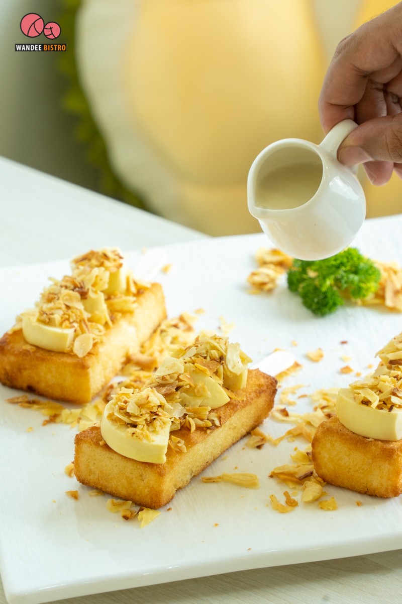 Durianism Samyan คาเฟ่ทุเรียน สามย่าน มีทุเรียนพร้อมเสิร์ฟตลอดทั้งปี