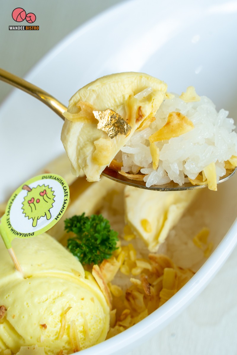Durianism Samyan คาเฟ่ทุเรียน สามย่าน มีทุเรียนพร้อมเสิร์ฟตลอดทั้งปี