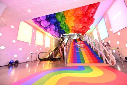 Samyan Mitr Pride 100% Love เพราะความรักมีหลากหลาย ประกาศความเป็น Iconic LGBTQ+ Landmark