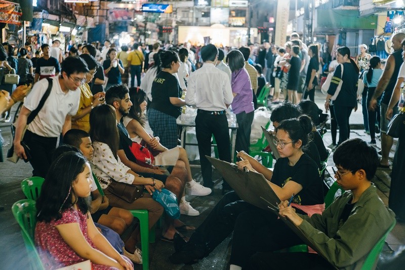 เปิดแล้ว ถนนคนเดินข้าวสาร เดินชมศิลปวัฒนธรรม พร้อมทำอาหารไทย