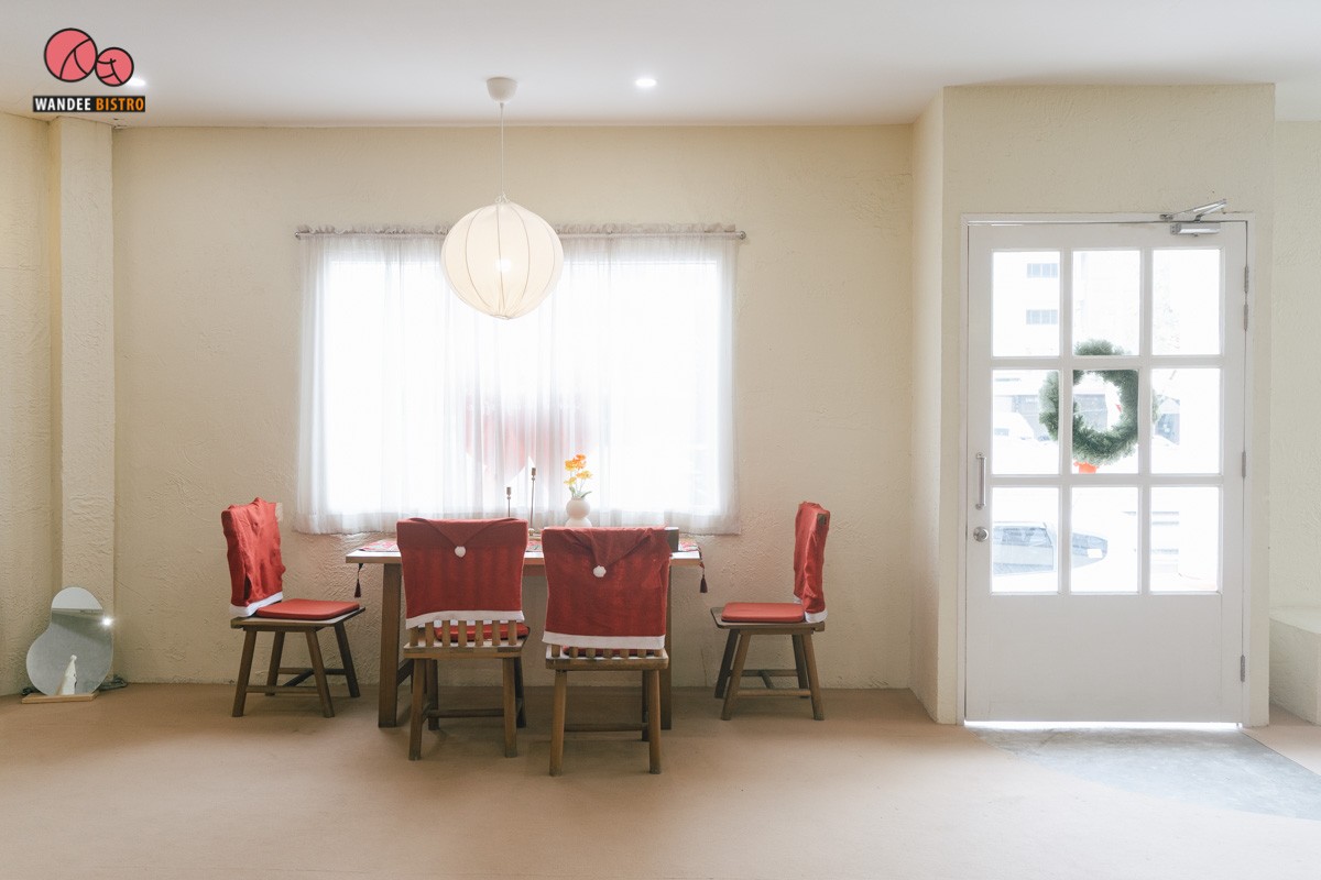 ต้องไปถ่ายรูปเช็คอิน! Two do Something คาเฟ่สไตล์เกาหลี ธีมคริสมาสต์ น่ารักหนักมาก