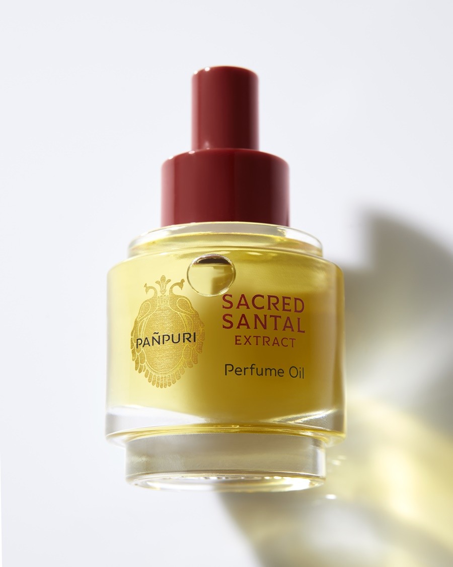 PANPURI EXTRACT Perfume Oil สัมผัสศิลปะการใช้น้ำหอมในรูปแบบที่แตกต่าง มิติกลิ่นหอมอันเปี่ยมเอกลักษณ์ PANPURI EXTRACT Perfume Oil สัมผัสศิลปะการใช้น้ำหอมในรูปแบบที่แตกต่าง มิติกลิ่นหอมอันเปี่ยมเอกลักษณ์
