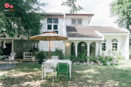 DRIPSTER HOUSE CAFE คาเฟ่โฮมมี่โทนสีขาวเขียว น่ารักอบอุ่น มีกาแฟคั่ว 