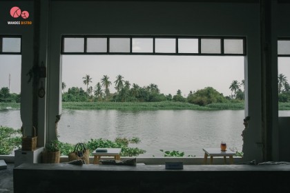 Simplan x River คาเฟ่มินิมอล เรียบง่ายไปกับสายน้ำ ความธรรมดาที่พิเศษ