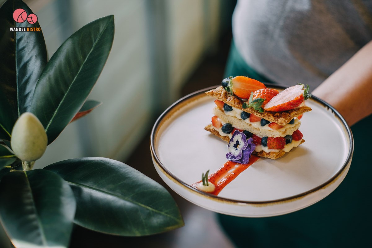 The Yard Restaurant ร้านอาหารสไตล์อีสเอเชีย-ยุโรป ในบ้านหลังใหญ่ที่สวยงามคลาสสิค The Yard Restaurant ร้านอาหารสไตล์อีสเอเชีย-ยุโรป ในบ้านหลังใหญ่ที่สวยงามคลาสสิค