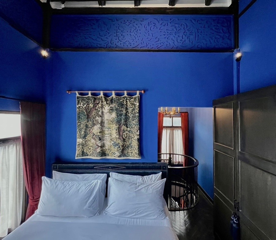 “บ้านตึกดิน” แลนด์มาร์กใหม่บนถนนดินสอ มีครบโรงแรม ร้านอาหาร แจซบาร์ คาเฟ่