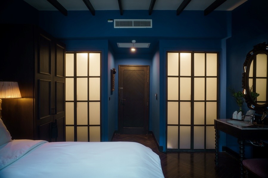 “บ้านตึกดิน” แลนด์มาร์กใหม่บนถนนดินสอ มีครบโรงแรม ร้านอาหาร แจซบาร์ คาเฟ่