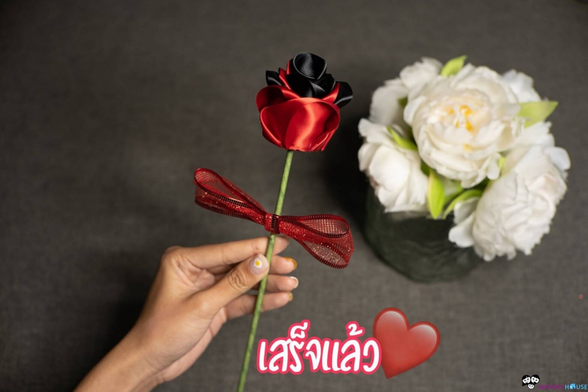 ดอกกุหลาบ D.I.Y ของขวัญวาเลนไทน์สำหรับคนพิเศษ