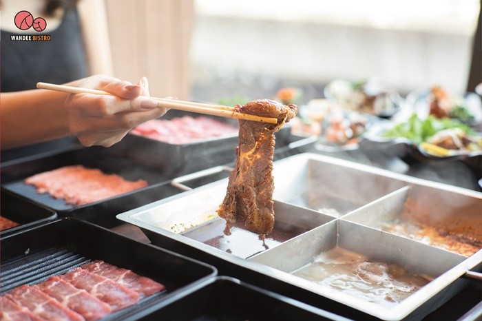 Premium Buffet มา 4 จ่าย 3 อิ่มจุกๆ ทั้งชาบู และ ซูชิ ที่ tenten ชาบู 4 สี หมีออนเซน