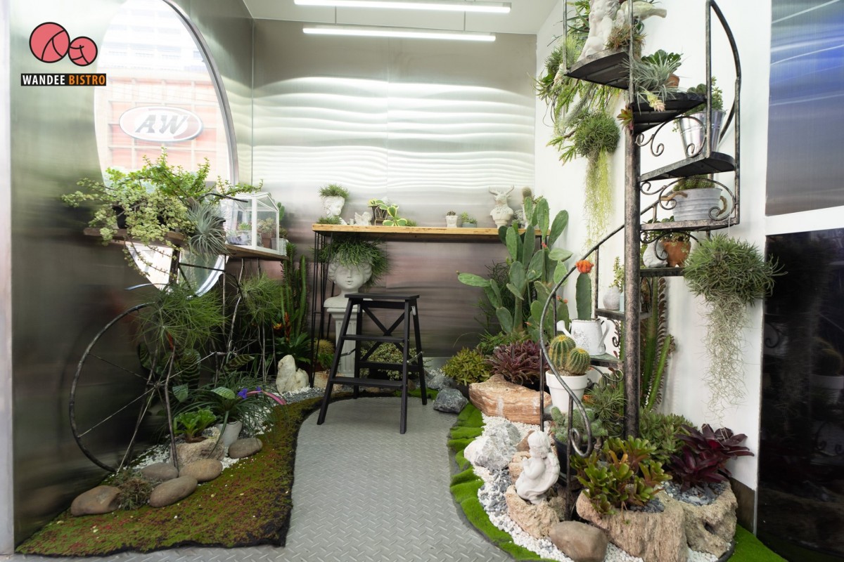 Magma Family ปังไส้ทะลักออกใหม่ ที่ X-cuzine