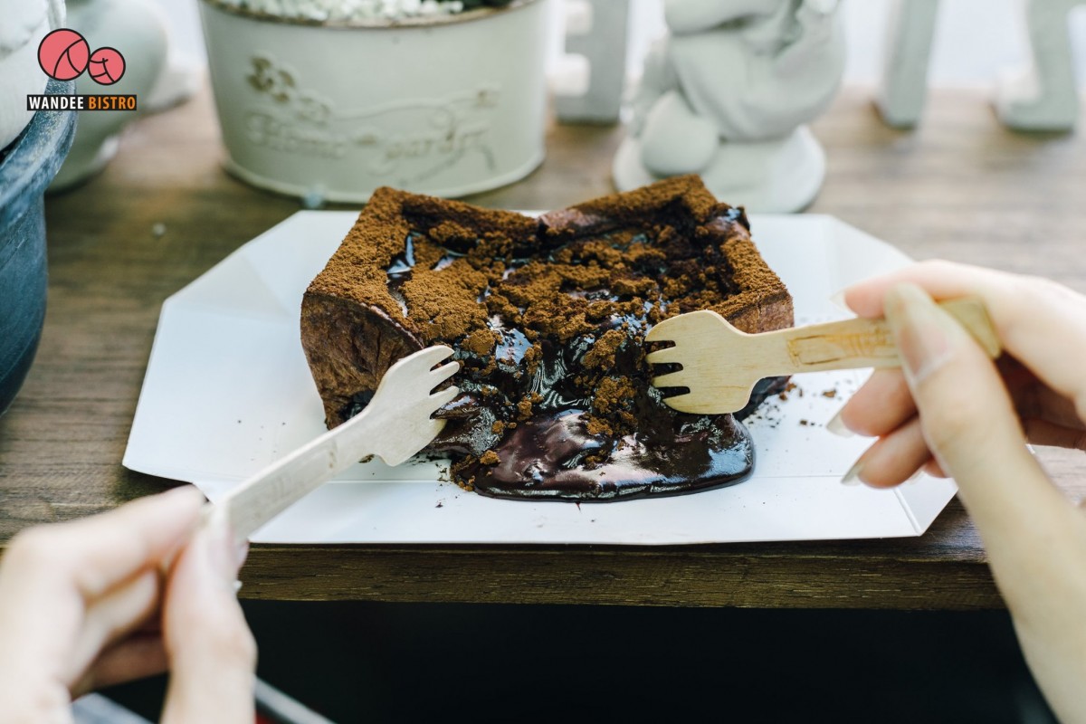 Magma Family ปังไส้ทะลักออกใหม่ ที่ X-cuzine