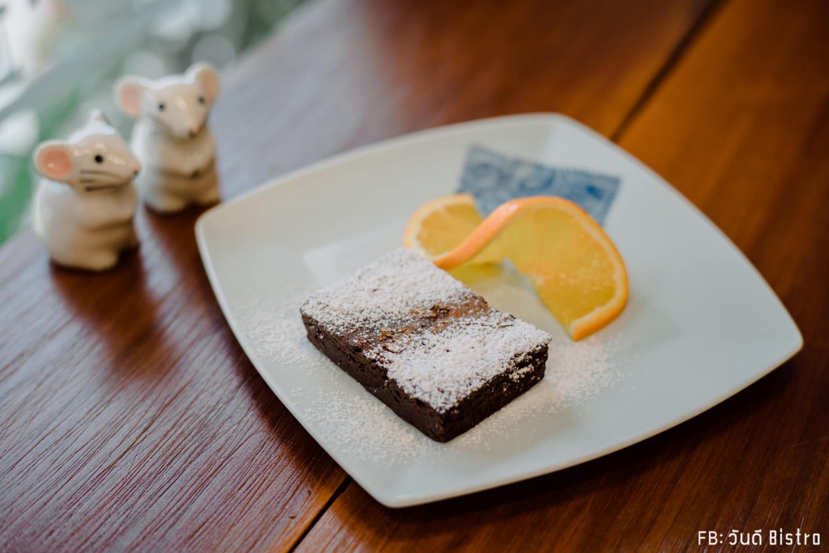 พาทัวร์ MRT สนามไชย ลัดเลาะไป 5 ร้านสุดฟิน ถิ่นท่าเตียน