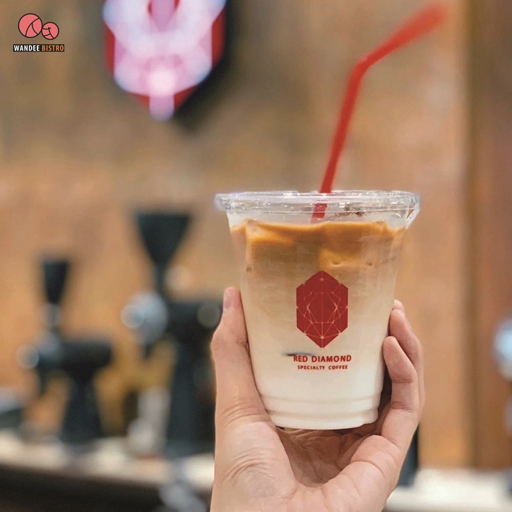 RED DIAMOND DRIVE THRU สั่งกาแฟไม่ต้องลงจากรถ