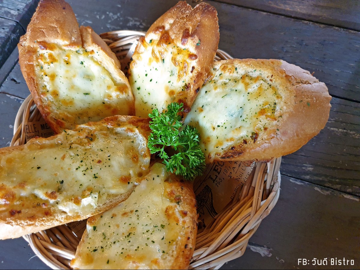 60s Town (ซิกตี้ทาวน์) สัมผัสความเก๋ายุคหกศูนย์ - หัวหิน