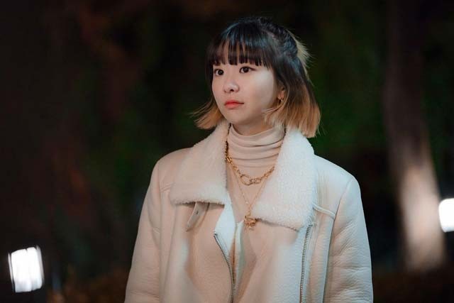 แฟชั่นสไตล์ คิมดามี itaewon class สาวหมวยสุดมั่นกับผมสั้น Dip Dye Hair มาแต่งตามกันเถอะ! แฟชั่นสไตล์ คิมดามี itaewon class สาวหมวยสุดมั่นกับผมสั้น Dip Dye Hair มาแต่งตามกันเถอะ!