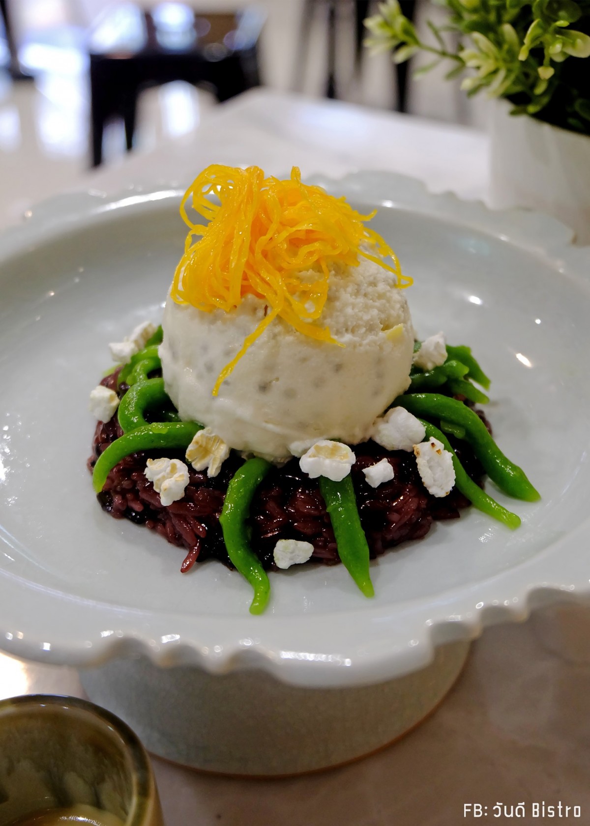 49 ปี ตำนานไอศกรีมไทย ย่านเตาปูน