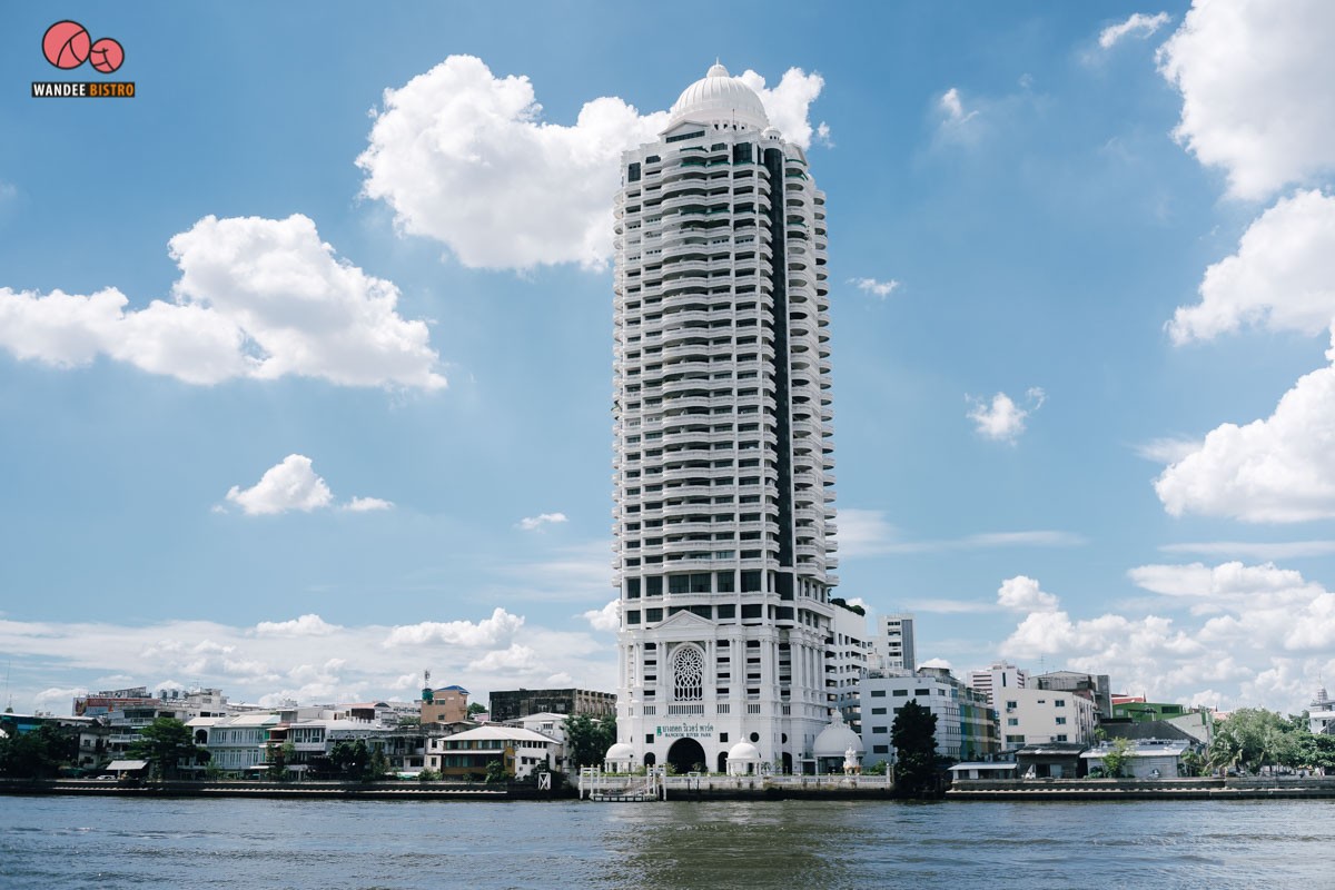 Deep Root Cafe ดิบ เท่ ในย่านสมเด็จเจ้าพระยา Deep Root Cafe ดิบ เท่ ในย่านสมเด็จเจ้าพระยา