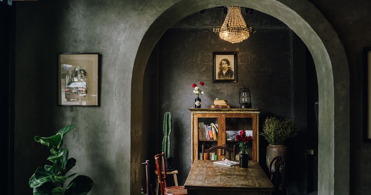 Black Wood café คาเฟ่แอนด์สตูดิโอ