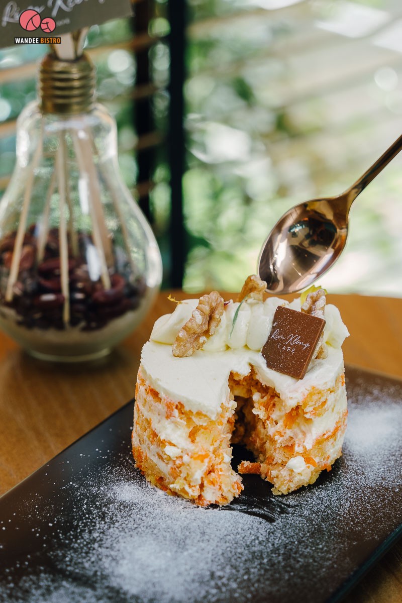 Rim Klong Cafe  คาเฟ่วิวคลองแสนแสบ