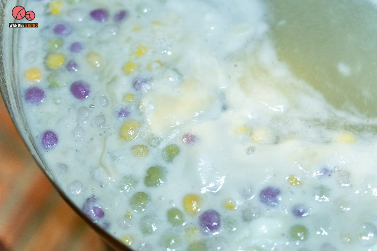 ถนนคนเดินตลาดคลองโอ่งอ่าง Street Art สุดแนว