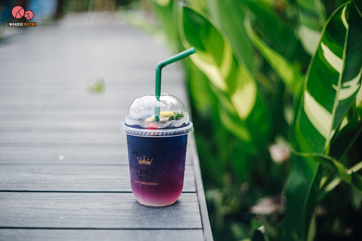 The Frog Prince Café & Eatery คาเฟ่เจ้าชายกบ