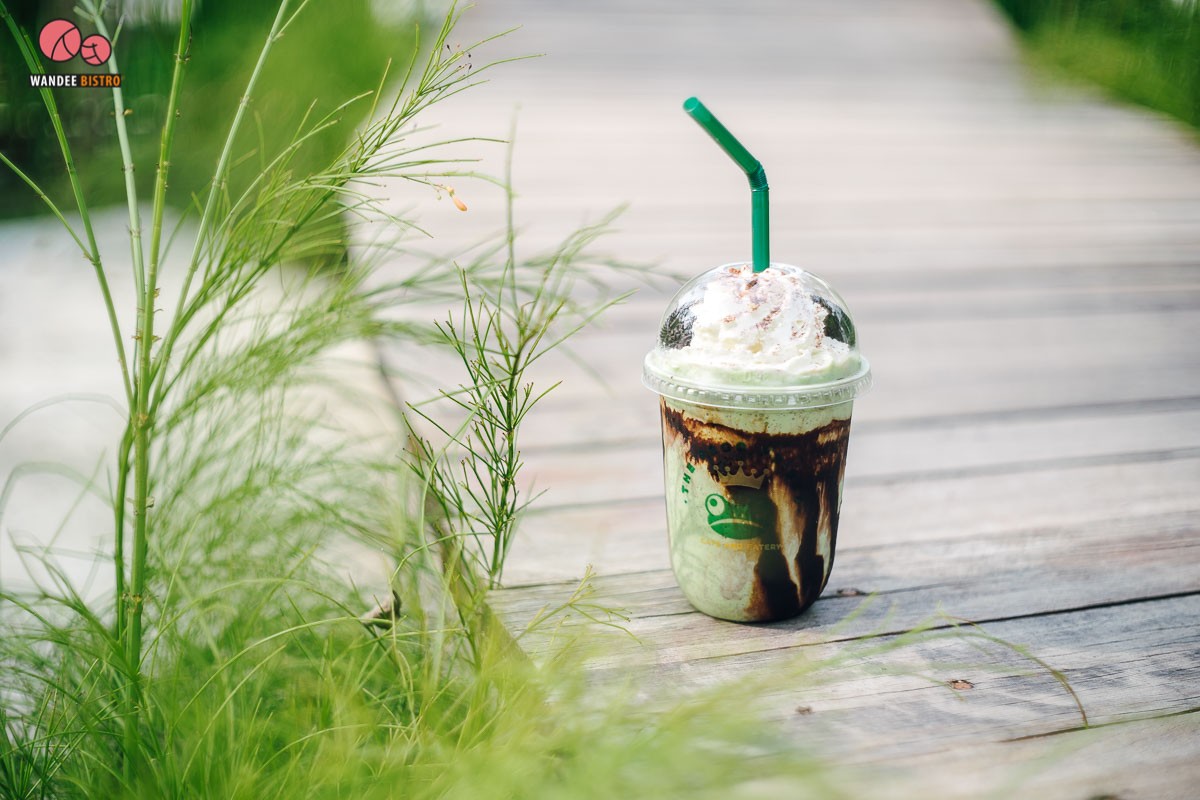 The Frog Prince Café & Eatery คาเฟ่เจ้าชายกบ