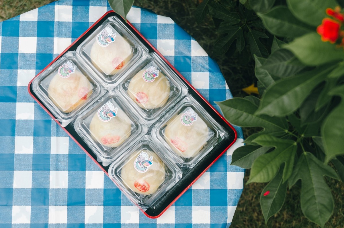 ขนมเปี๊ยะขั้นเทพ ยอดขายทะลุ 1000 กล่องต่อวัน