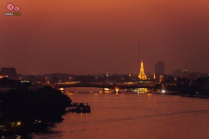 River Vibe Restaurant & Bar วิวแม่น้ำเจ้าพระยา 360 องศา Rooftop Bar บนดาดฟ้า