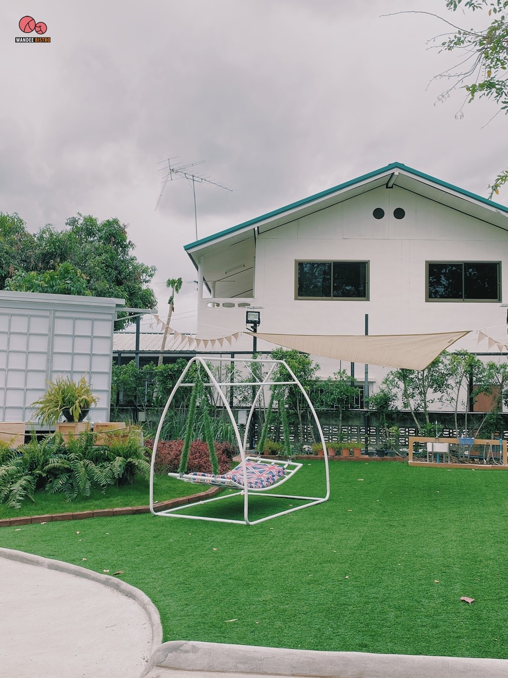 W Cafe คาเฟ่โมเดิร์นมินิมอลสไตล์เกาหลี ไปอันยองกันที่โคราชเด้ออ้าย