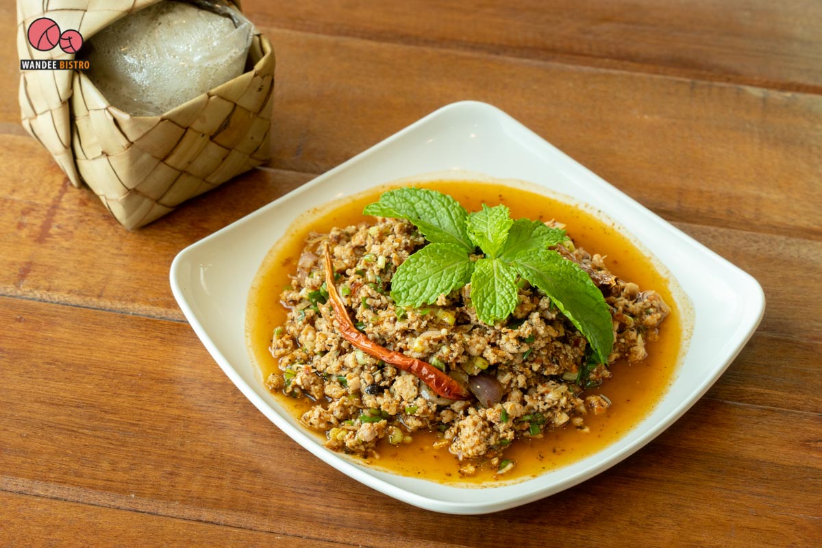 ครัวกรรณิการ์ กรุงเทพ ต้นตำรับเมนูไก่เมืองหัวหิน