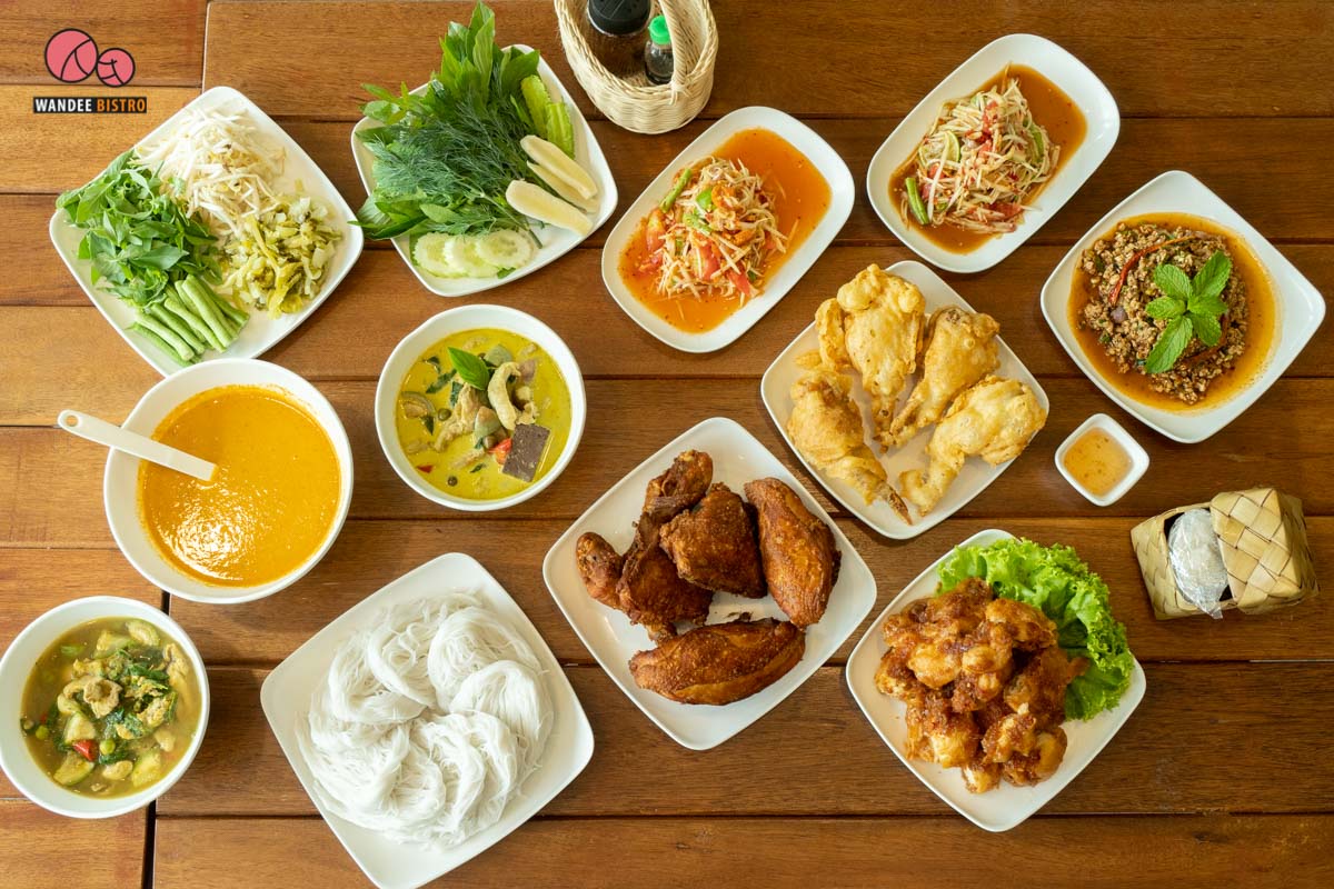 ครัวกรรณิการ์ กรุงเทพ ต้นตำรับเมนูไก่เมืองหัวหิน