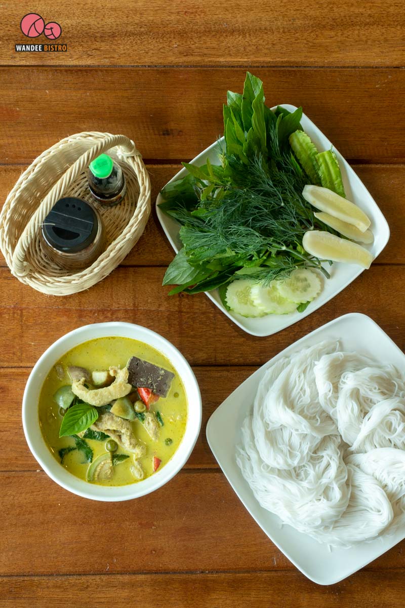 ครัวกรรณิการ์ กรุงเทพ ต้นตำรับเมนูไก่เมืองหัวหิน