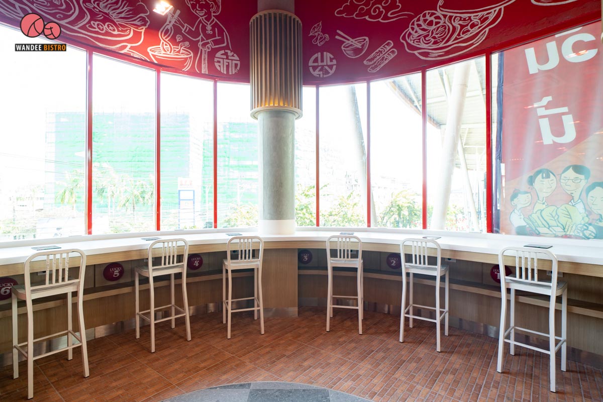 Lucky Suki สุกี้ สไตล์ Modern Chinese อิ่มคุ้มแบบบุฟเฟต์