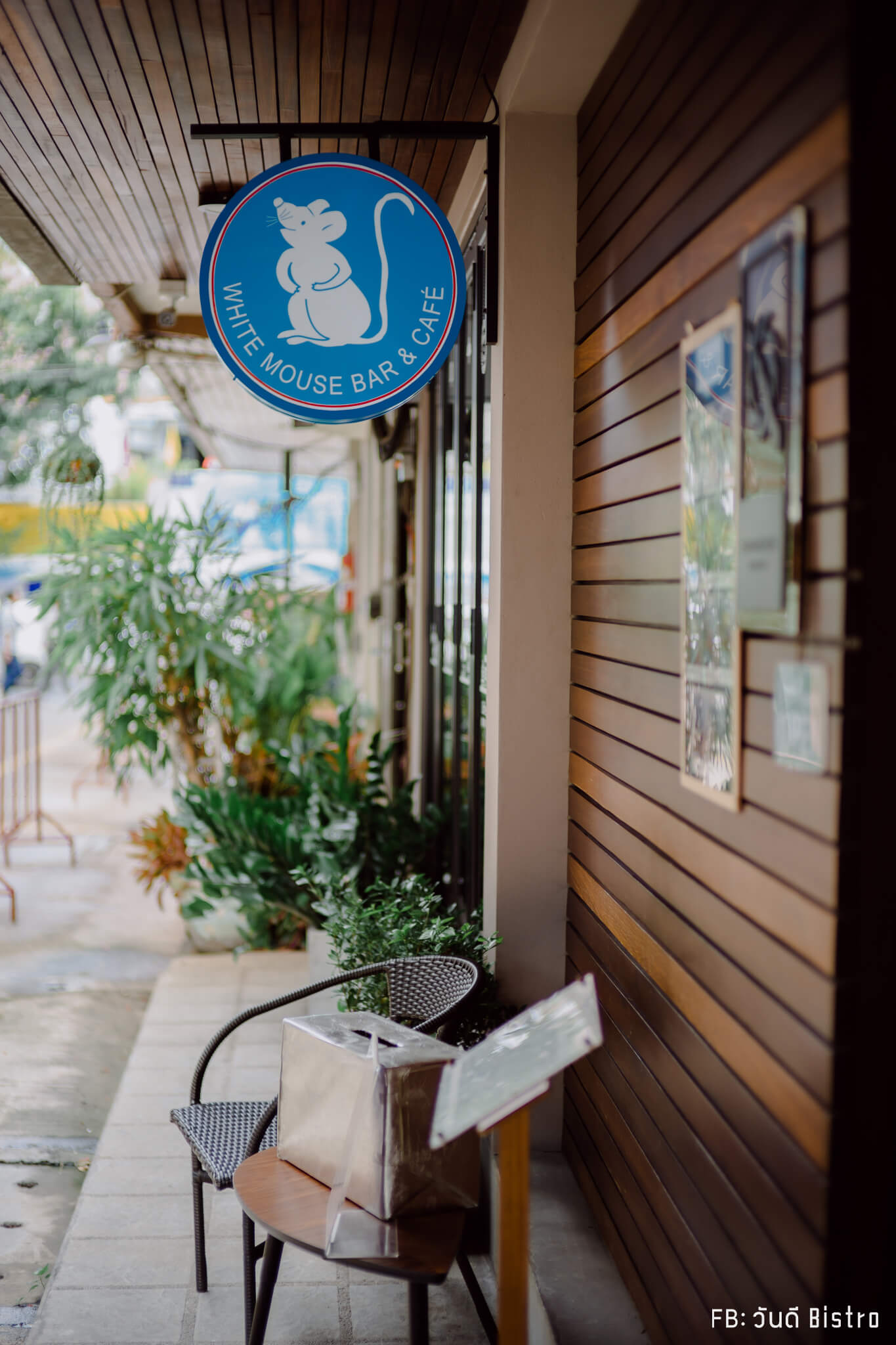 พาทัวร์ MRT สนามไชย ลัดเลาะไป 5 ร้านสุดฟิน ถิ่นท่าเตียน