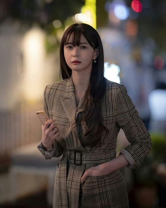 12 แฟชั่นสไตล์ โอซูอา Itaewon Class สาวหน้าหวานที่หนุ่ม ๆ คลั่งหนักมาก 12 แฟชั่นสไตล์ โอซูอา Itaewon Class สาวหน้าหวานที่หนุ่ม ๆ คลั่งหนักมาก