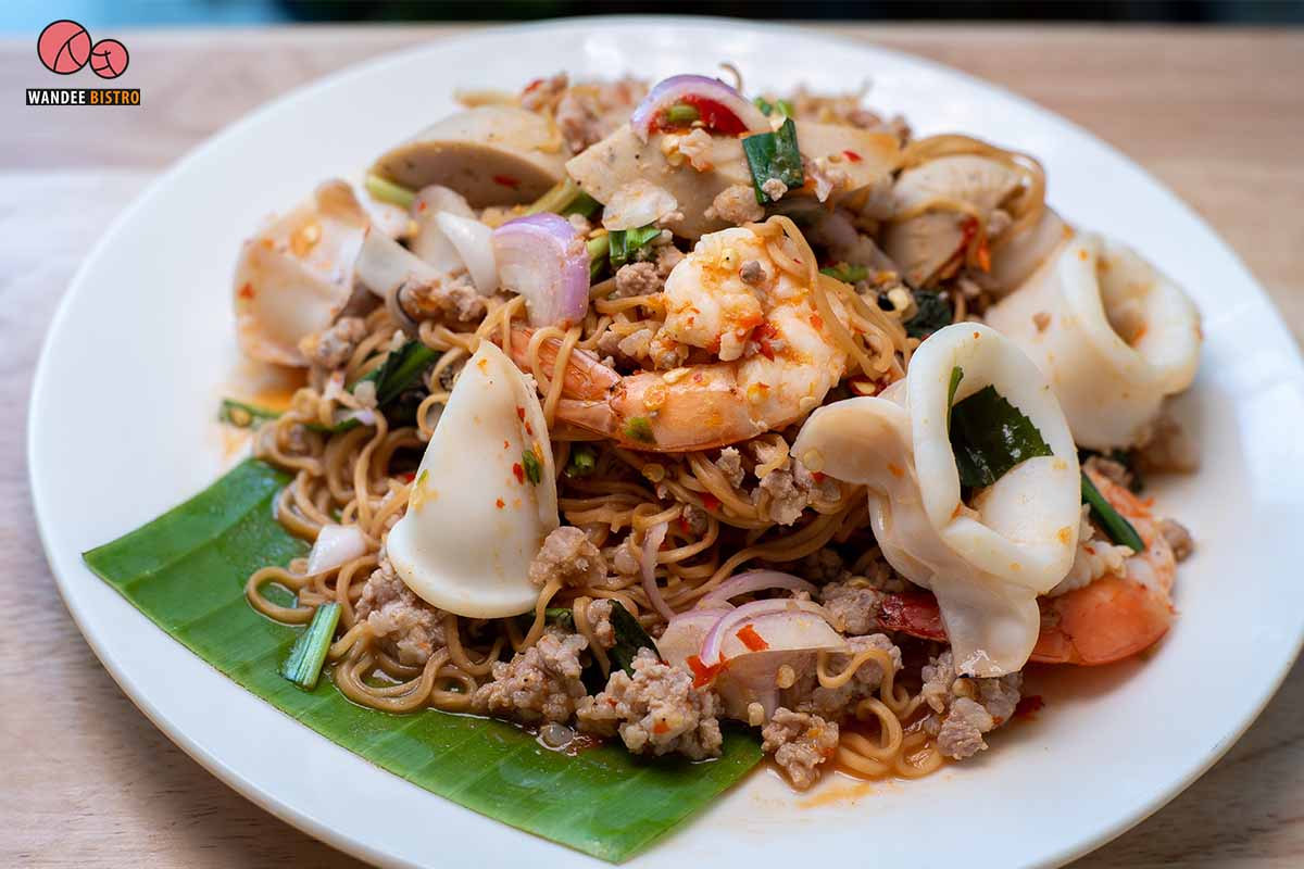 ร้านสบายดี ตำ ยำ แซ่บ - บอกต่อความเเซ่บย่านลาดพร้าว 15