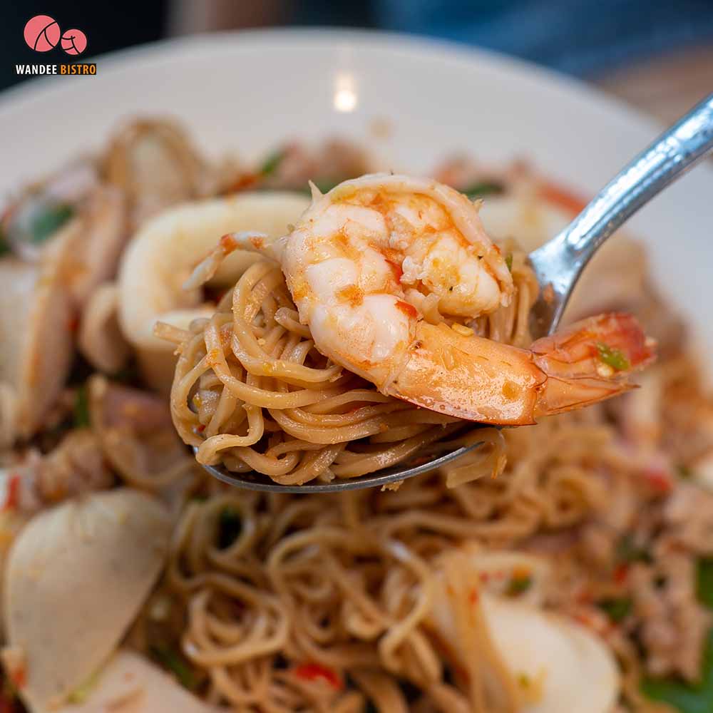ร้านสบายดี ตำ ยำ แซ่บ - บอกต่อความเเซ่บย่านลาดพร้าว 15