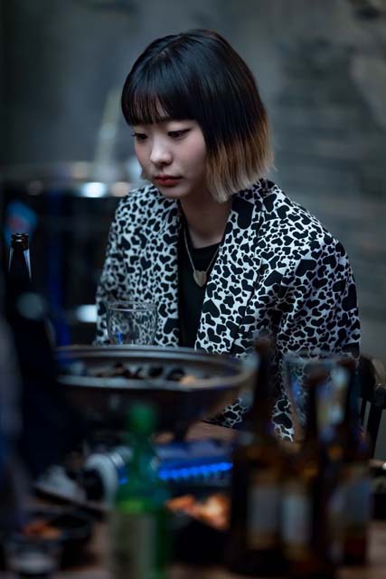 แฟชั่นสไตล์ คิมดามี itaewon class สาวหมวยสุดมั่นกับผมสั้น Dip Dye Hair มาแต่งตามกันเถอะ!