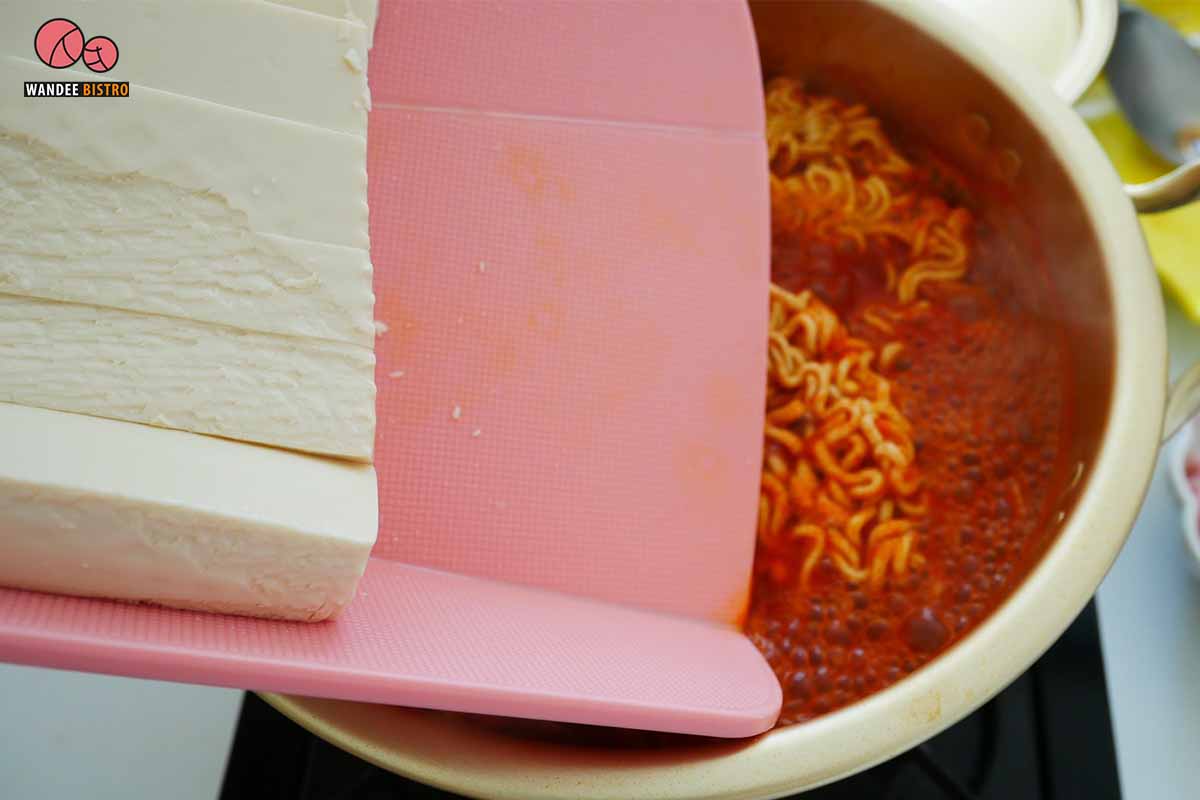 ซุปเต้าหู้ มาม่าเกาหลี สูตรอาหาร By Ying Happykulchaya