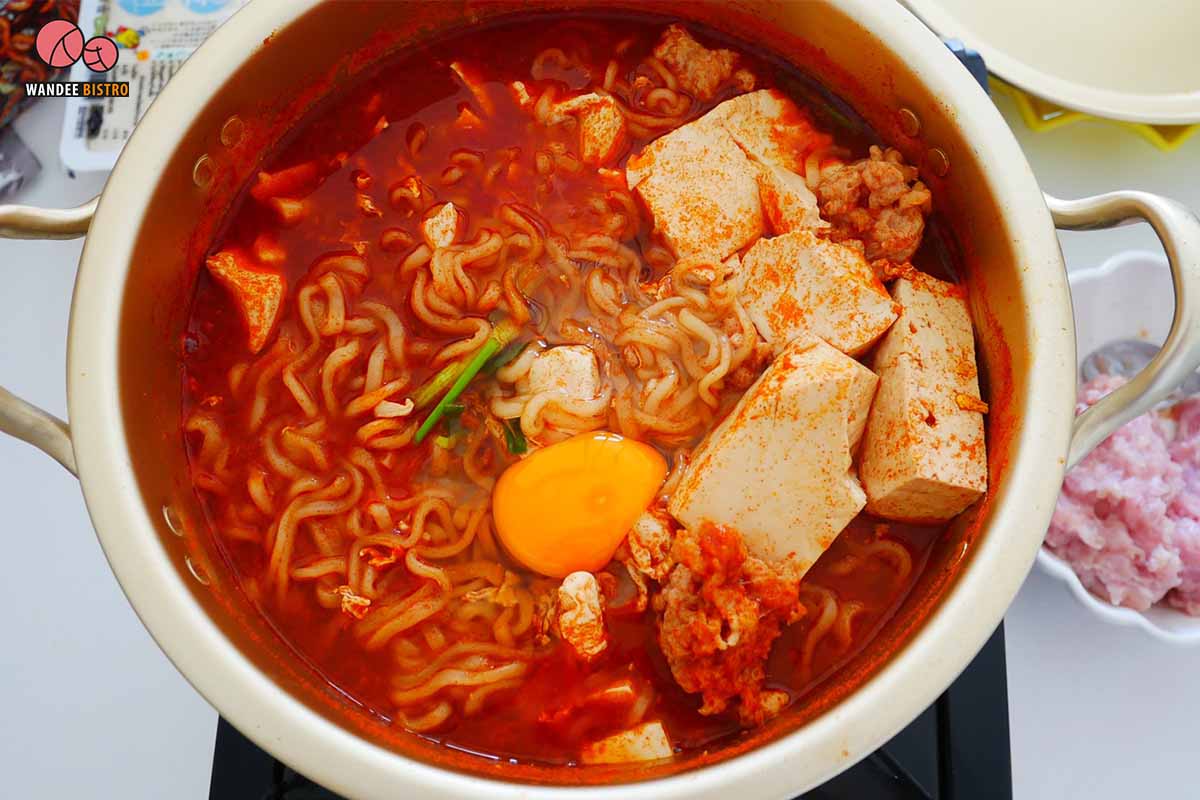 ซุปเต้าหู้ มาม่าเกาหลี สูตรอาหาร By Ying Happykulchaya